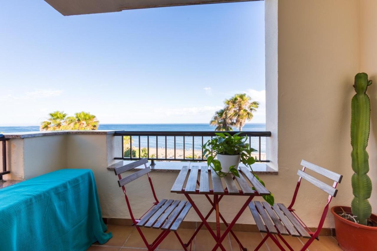 Bonito Apartamento En Primera Linea De Playa Estepona Extérieur photo